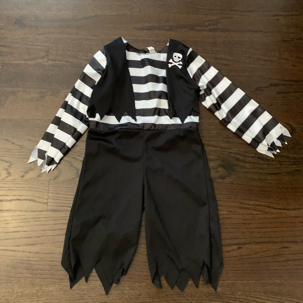 Pirate costume 🏴‍☠️ one piece